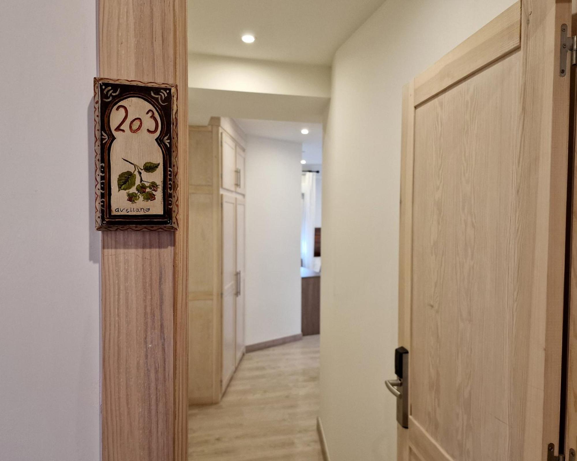 אספינמה Hostal Remona מראה חיצוני תמונה