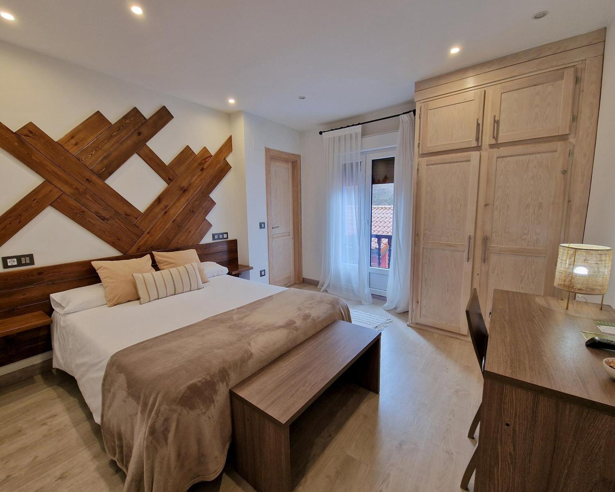 אספינמה Hostal Remona מראה חיצוני תמונה