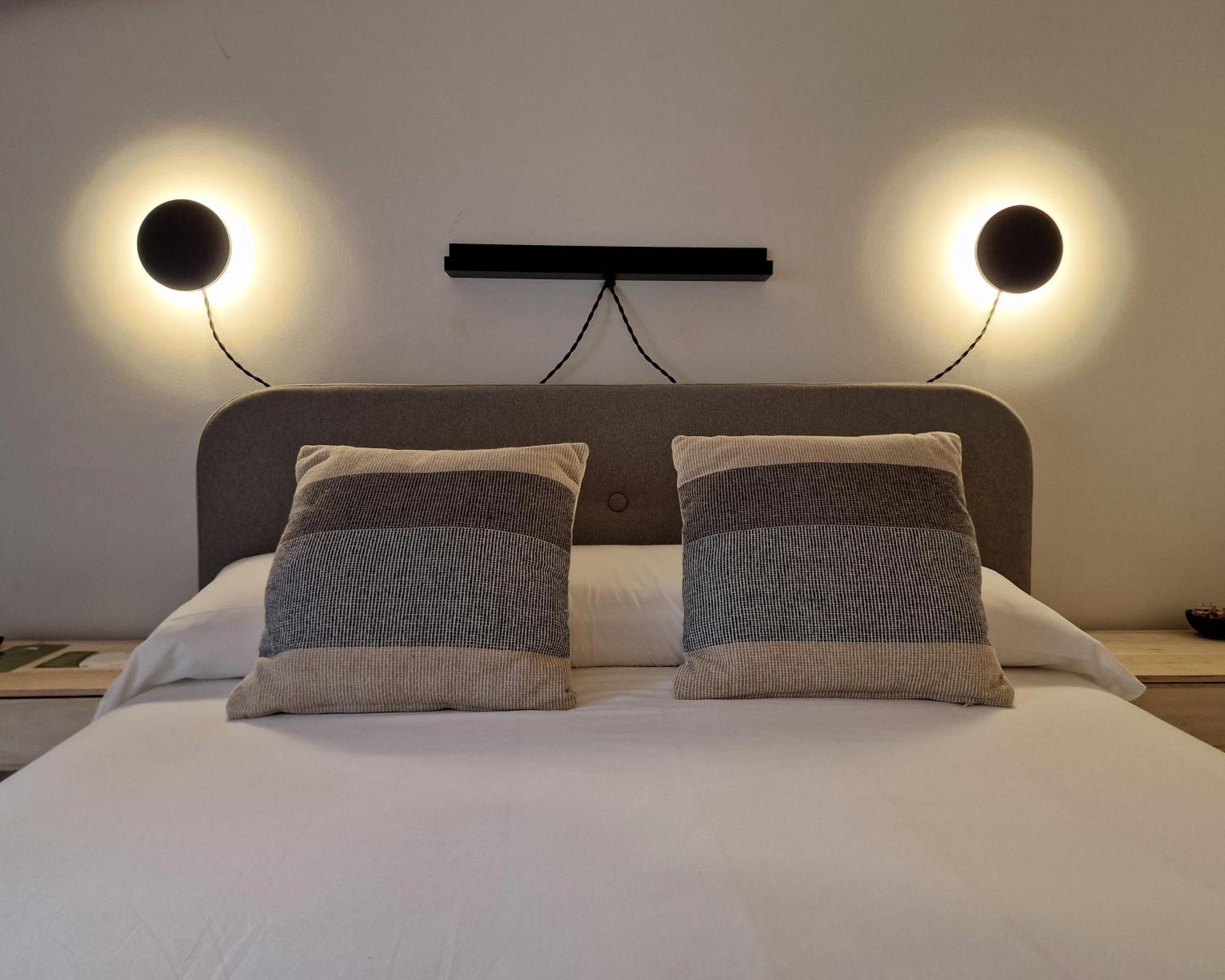 אספינמה Hostal Remona מראה חיצוני תמונה